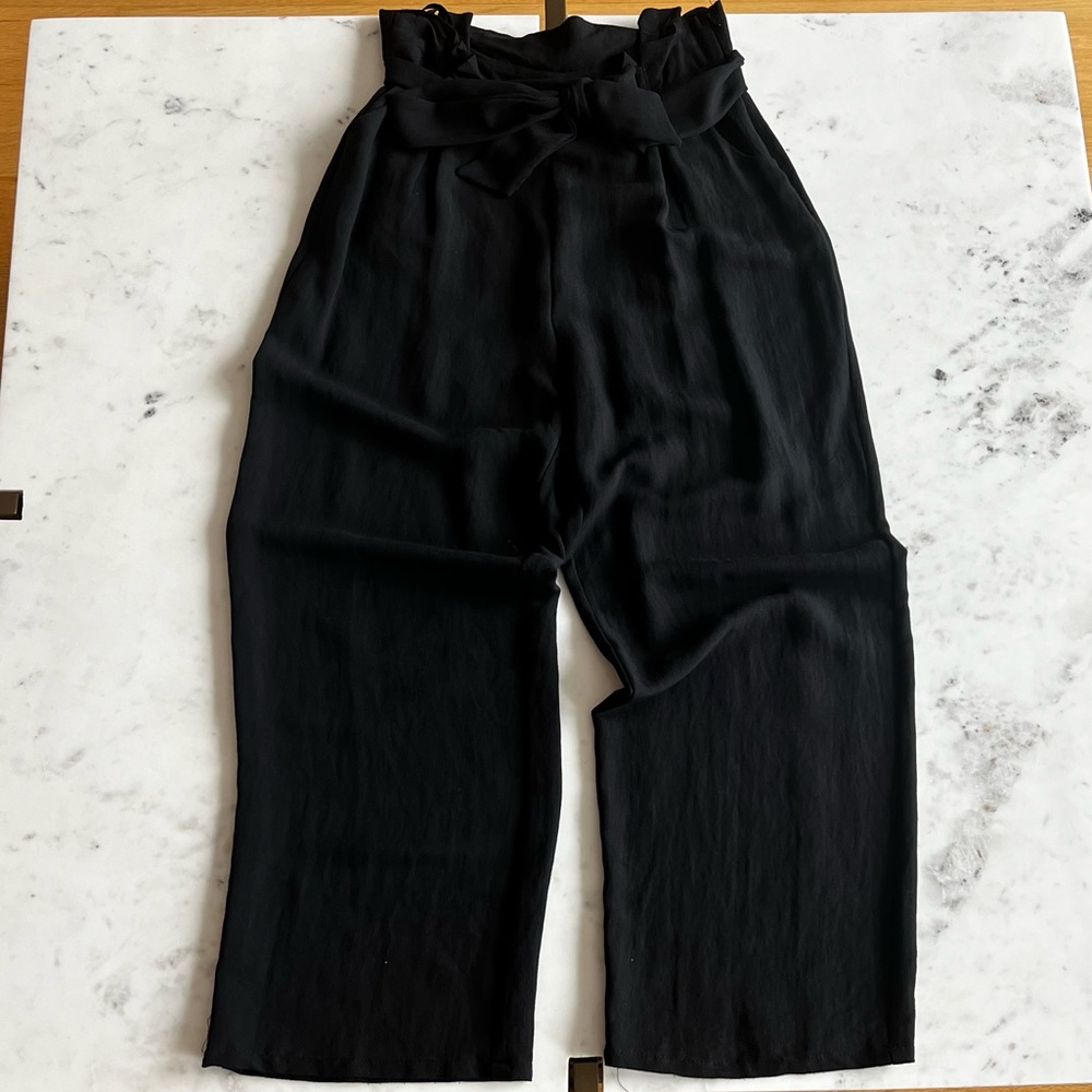 Black wide leg pants
